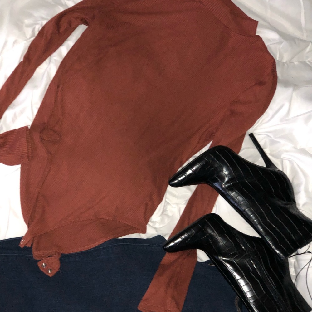 Long sleeve bodysuit